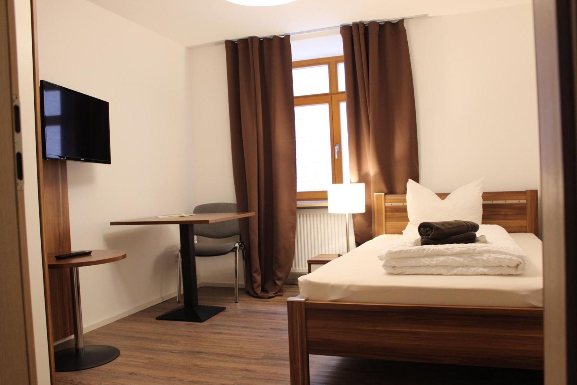 Greenpartment Boardinghouse Neustadt Neustadt an der Donau Chambre photo
